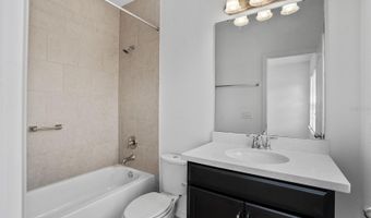 160 SUN PALM Ln, Altamonte Springs, FL 32701