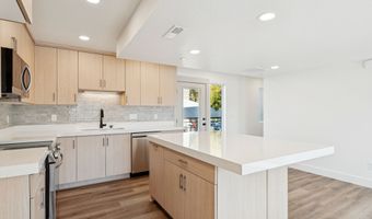 256 N MAIN St, Bountiful, UT 84010