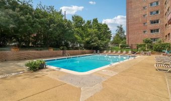 1830 COLUMBIA Pike 216, Arlington, VA 22204