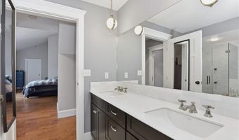 1000 Chapel View Blvd 306, Cranston, RI 02920