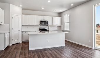 25042 E 34th Pl, Aurora, CO 80019