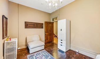 527 E High St, Ashley, OH 43003