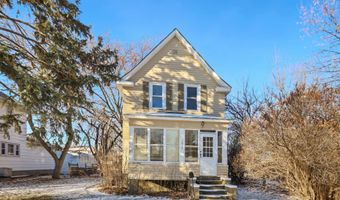 1013 N Lincoln St, Aberdeen, SD 57401