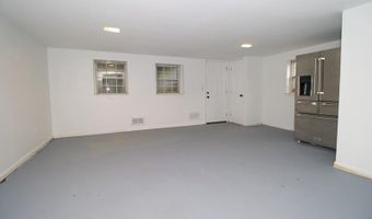 42 HERITAGE Dr, Dover, DE 19904