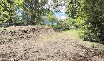 117 Fuller Dr, Brattleboro, VT 05301