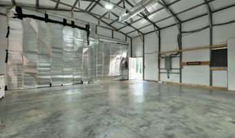 686 Welcome Valley Rd, Benton, TN 37307
