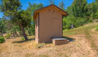 17972 Wild Weed Way, Anderson, CA 96007