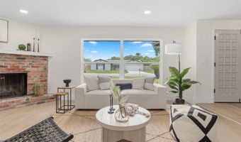 305 ROBIN HILL Dr, Altamonte Springs, FL 32701