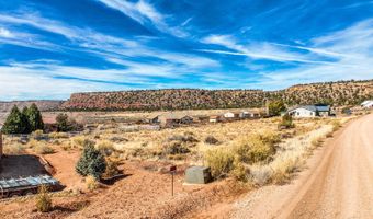 2787 N Foothill Dr, Apple Valley, UT 84737