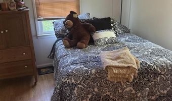 173 Enniis Berry Ln, Alexander City, AL 35010