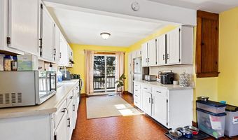 157 Riverside Dr, Augusta, ME 04330