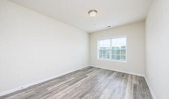 2 Hennessey Blvd 304, Atlantic Highlands, NJ 07716