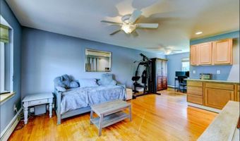 25 Carol Dr, Alloway, NJ 07418