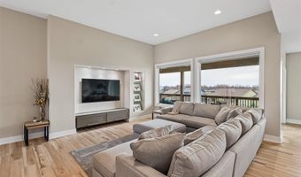 1315 Bailey Ct, Adel, IA 50003