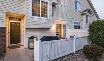 15511 Gateway Path 132, Apple Valley, MN 55124