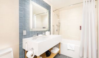 1390 Kapiolani Blvd 3507, Honolulu, HI 96814