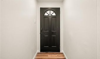 2330 GREENWAY Dr, Alexandria, LA 71301
