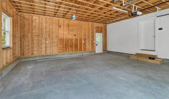 642 Alton Mountain Rd, Alton, NH 03810