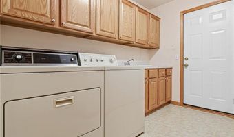 13973 Falcon Ave, Apple Valley, MN 55124