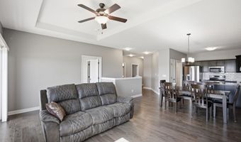 2420 3rd Ave SE, Altoona, IA 50009