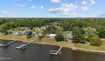 66 E North Shore Ln, Arapahoe, NC 28510