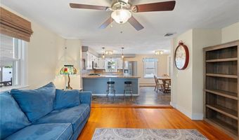 211 IROQUOIS ROAD Rd, Cumberland, RI 02864