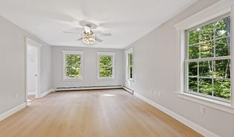 25 Lake Grove Ln, Auburn, ME 04210