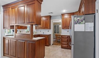 79 Cheever Cir, Andover, MA 01810