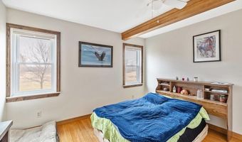 95 Center Bay Rd, Alburgh, VT 05440