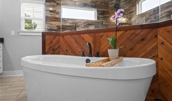 3780 Bitterroot St, Bentonville, AR 72712