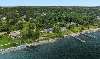 4 Mulberry Rd, Bristol, RI 02809