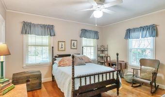 64 Clarendon Ave, Avondale Estates, GA 30002