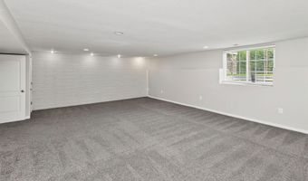 2411 NW Ashland Pkwy, Ankeny, IA 50023