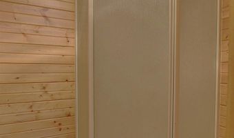 201 4th St, Armstrong, IA 50514