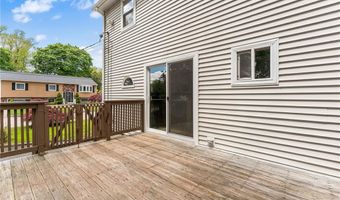 65 Redland Ave, East Providence, RI 02916
