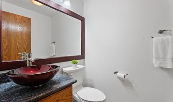 7225 SW JUNIPER Ter, Beaverton, OR 97008