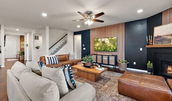 704 Groveland Cir, Ann Arbor, MI 48108