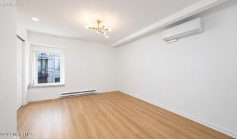 96 1st Ave A, Atlantic Highlands, NJ 07716