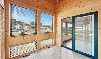513 THREE RIVERS Dr, Alpine, WY 83128