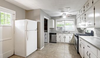 1242 Aster St, Baton Rouge, LA 70802