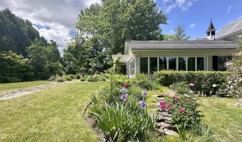58 Church St, Belfast, ME 04915