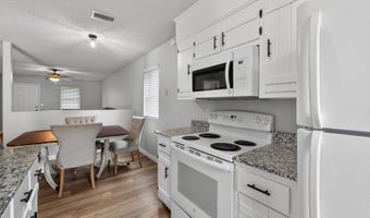 216 Clinton St, Arkadelphia, AR 71923