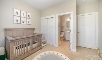 3621 Vallette Ct, Charlotte, NC 28203