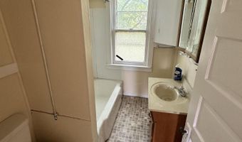 2013 7th Ave, Altoona, PA 16602