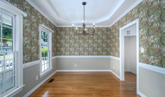 407 Maple Creek Ct, Apex, NC 27502