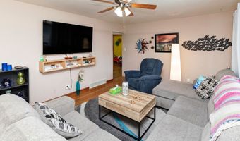 2614 E 38th Ct, Des Moines, IA 50317