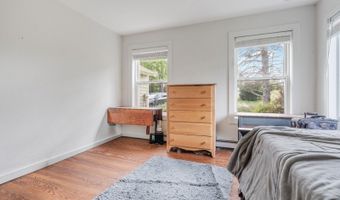 12 Thunder Dr, Alloway, NJ 07418