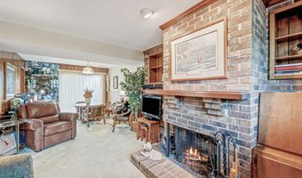 2111 NW 2nd St, Ankeny, IA 50023