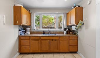 418 Ormsby St, Adrian, MI 49221