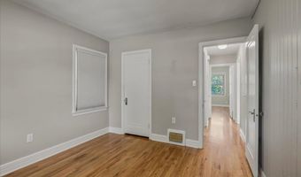 813 W 2ND Ave, Cheyenne, WY 82001